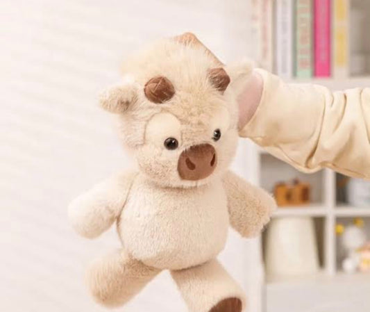 Lavish Running Highland Cow Plushie/BEIGE BROWN